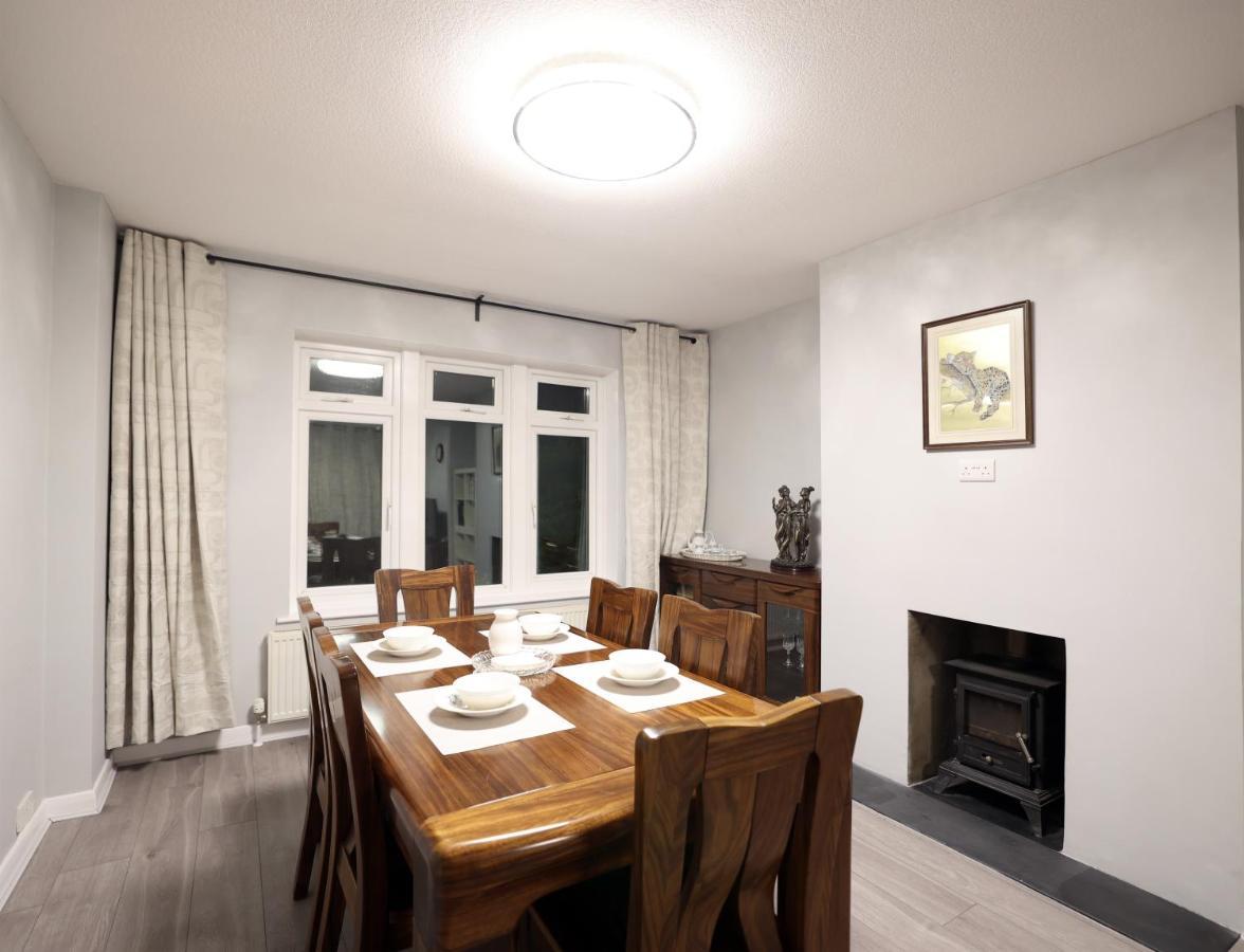 Bath City Skyline Spacious 3 Bed House For Family Exterior foto