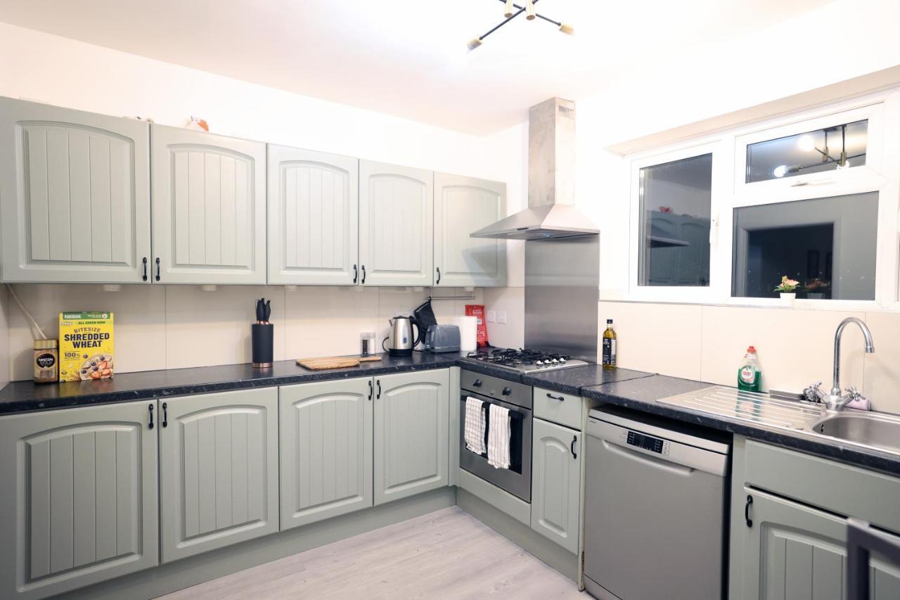 Bath City Skyline Spacious 3 Bed House For Family Exterior foto